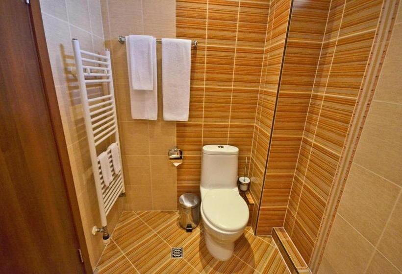 酒店 Eleganza Family