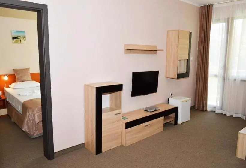 Paradise Hotel & Relax Center