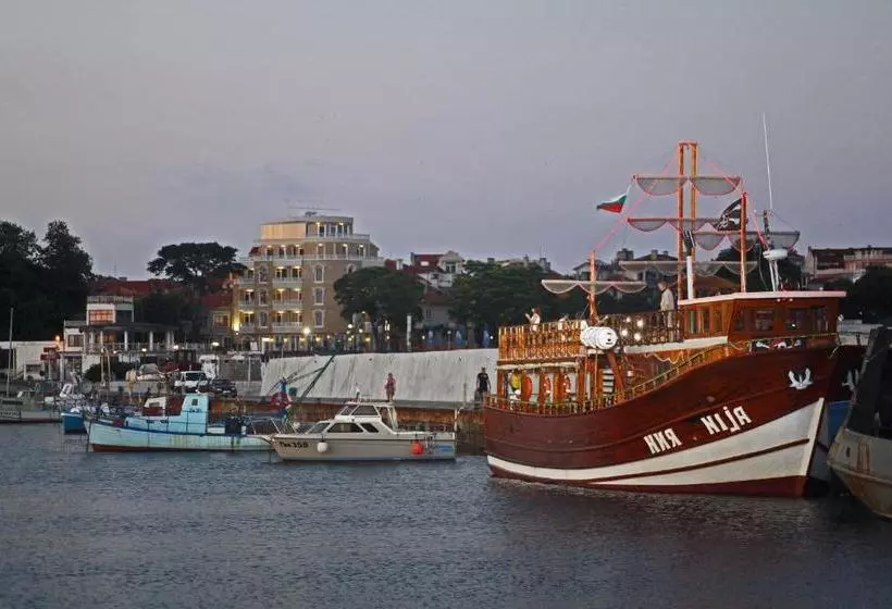 Family Hotel Paros