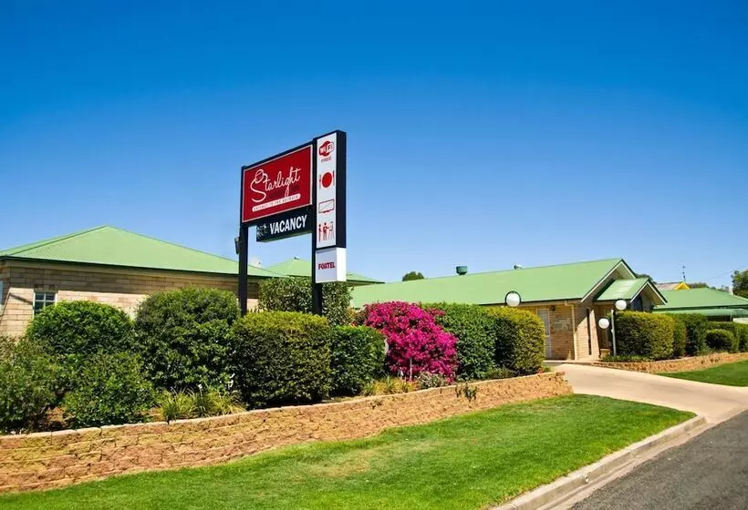 Hotelli Starlight Motor Inn