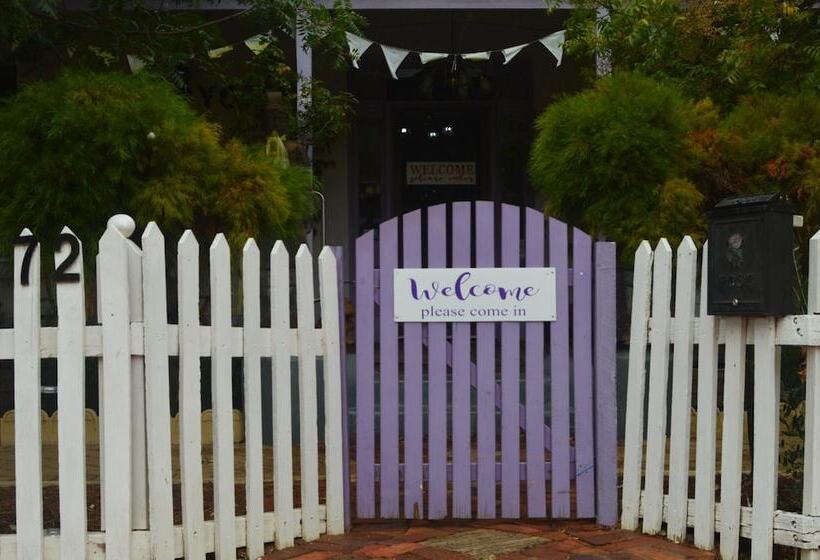 Мотель Suites On Avon