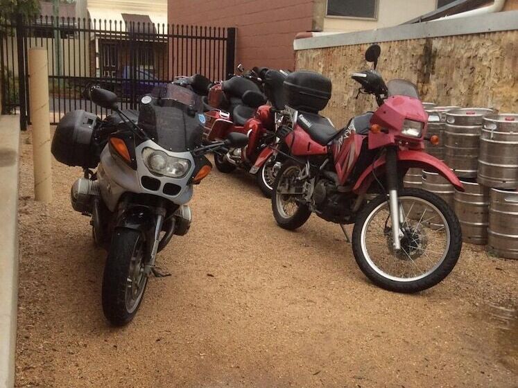 Prince Of Wales Hotel Gulgong