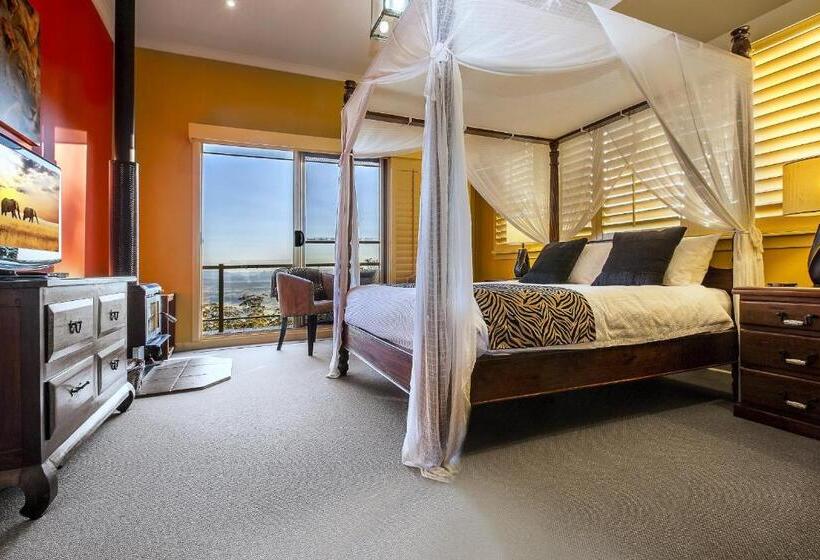 Avocado Sunset Bed & Breakfast