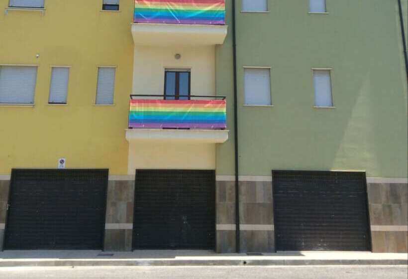 مبيت وإفطار Il Falco E Il Gabbiano