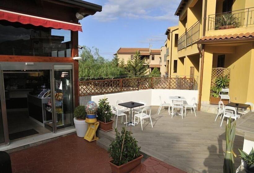 مبيت وإفطار Piano Verde Casa Vacanze