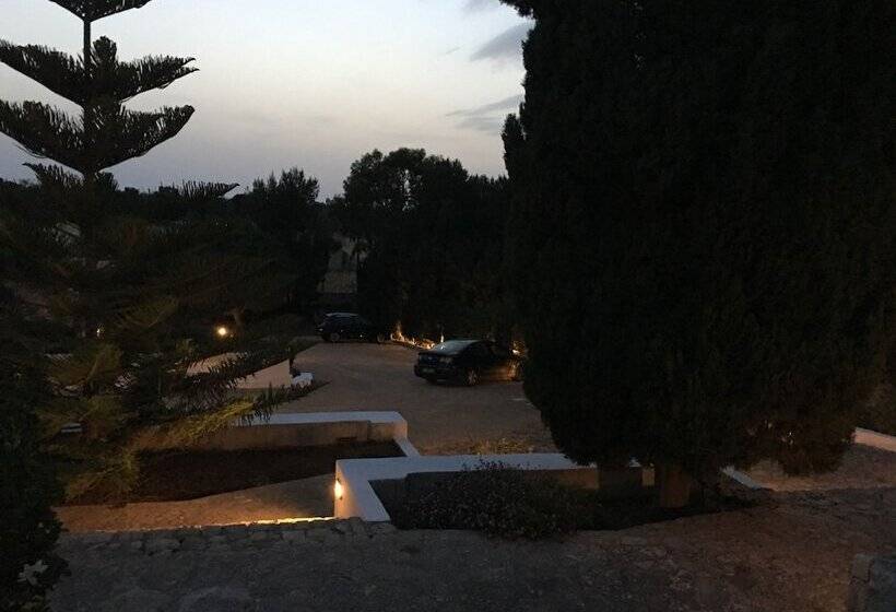 ベッドアンドブレックファースト Villa Carola