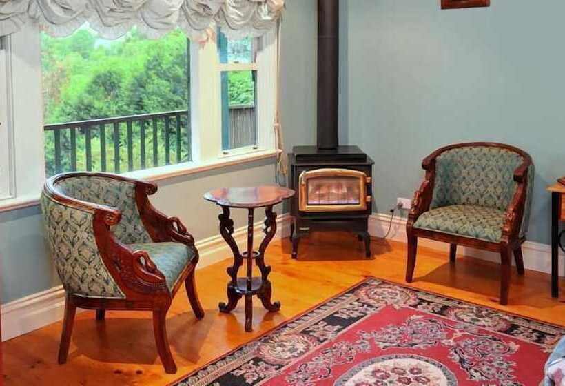 Belgrave Bed And Breakfast