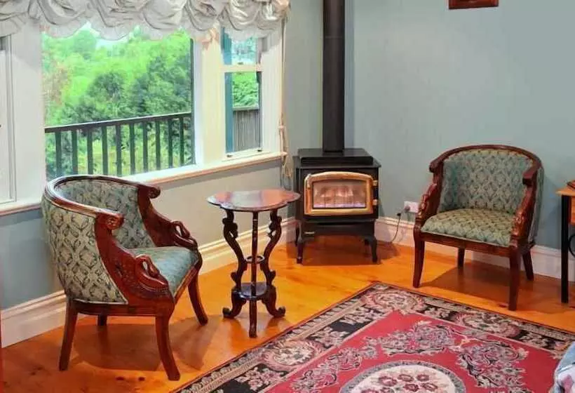 Belgrave Bed And Breakfast