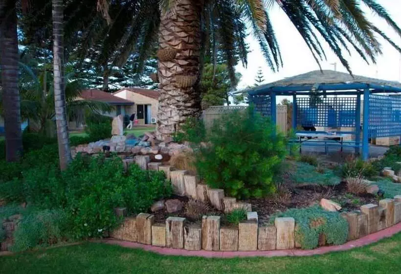 Esperance Beachfront Resort