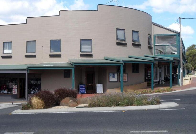 Отель 31 On The Terrace