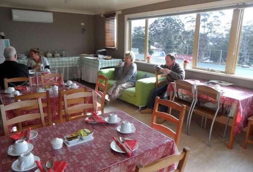 Отель 31 On The Terrace