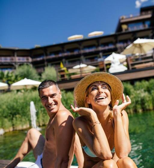 Отель Andreus Resorts