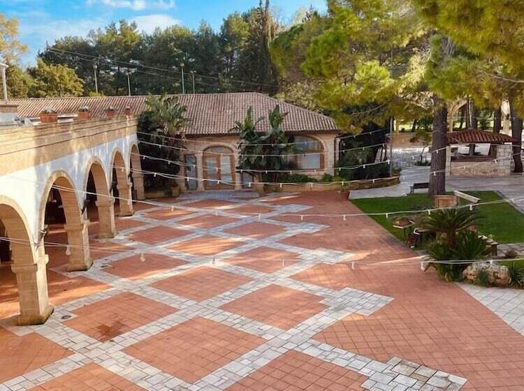 בית מלון כפרי Antica Masseria Martuccio