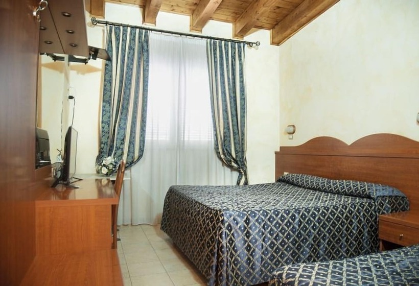 בית מלון כפרי Camp S