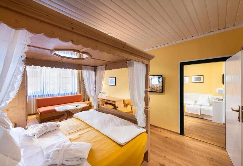 Hotel Cavallino Bianco Weisses Roessl