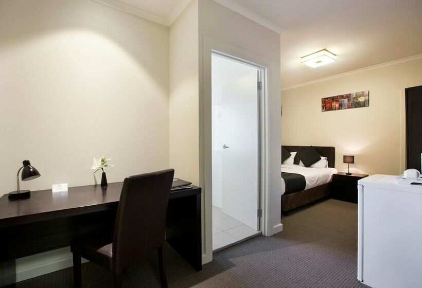 בית מלון כפרי Enfield