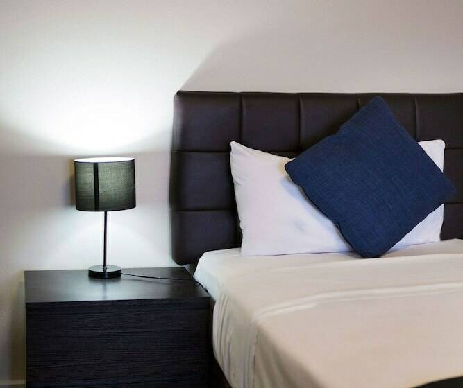 בית מלון כפרי Enfield