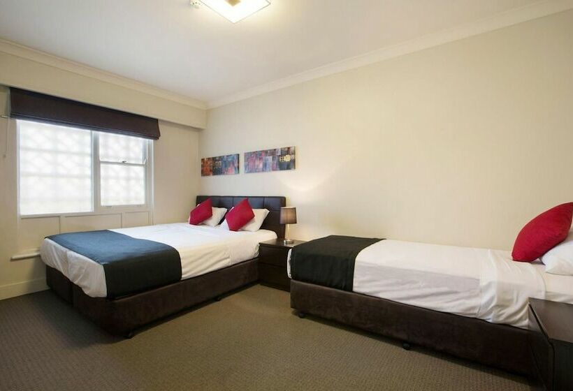 בית מלון כפרי Enfield