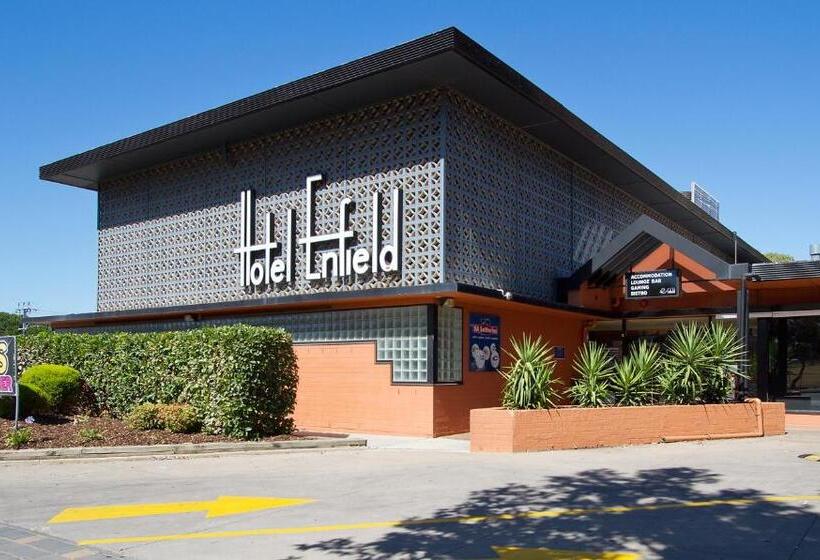 בית מלון כפרי Enfield