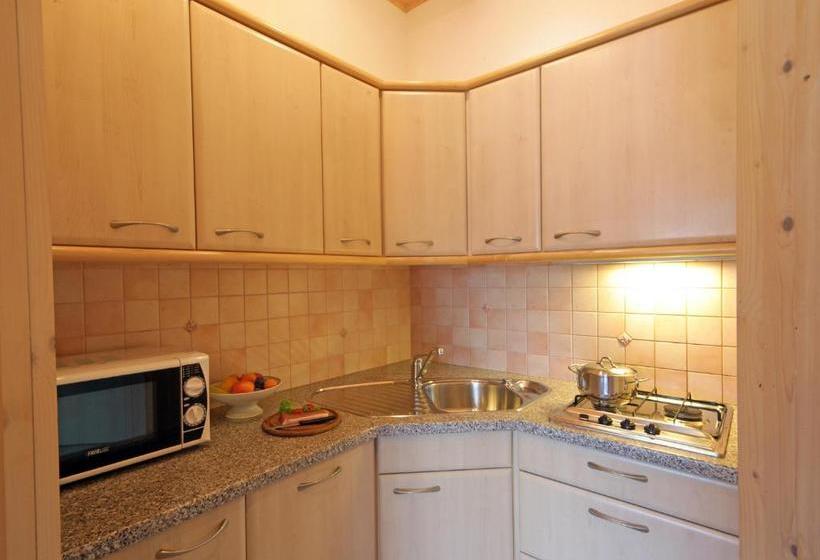 酒店 Garnì Lasteis B&b   Apartments