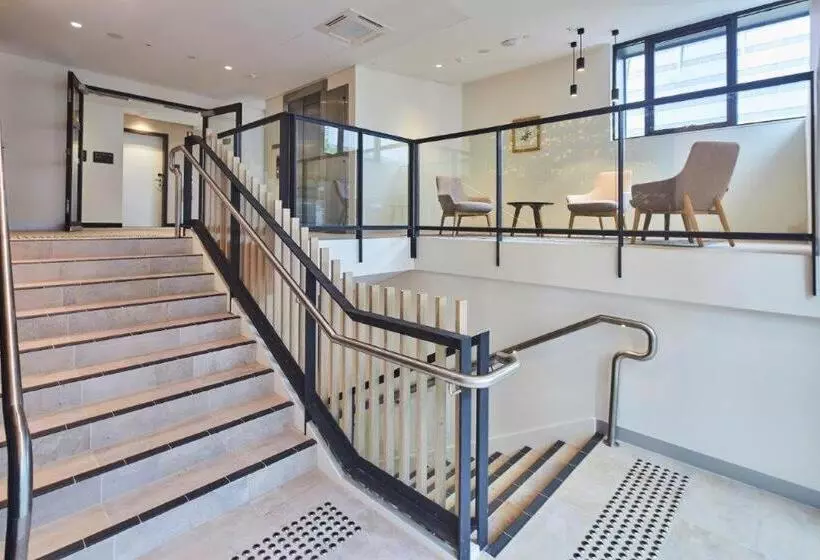 Hotelli Mary Mackillop Place