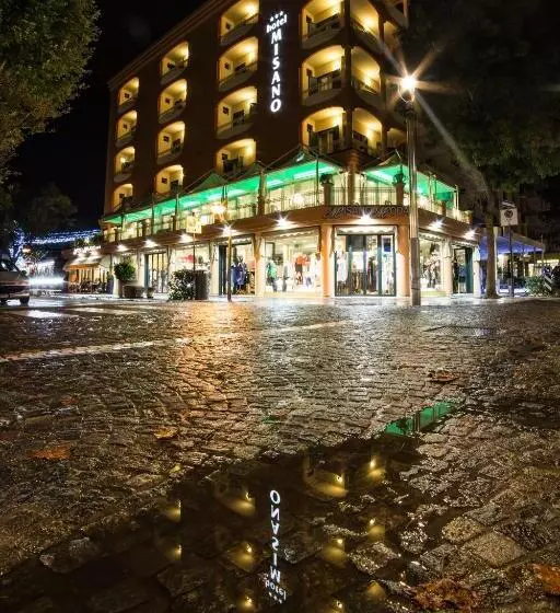 ホテル Misano Hostel