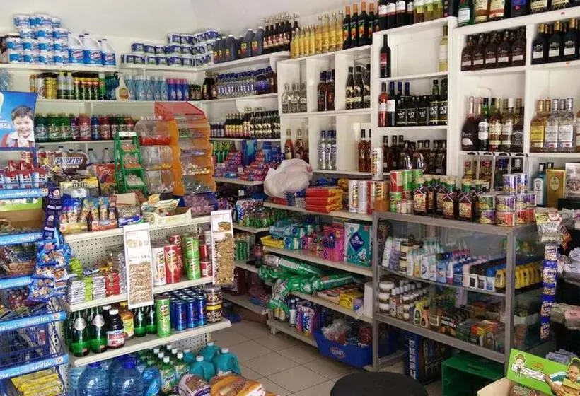 ホテル Misano Hostel