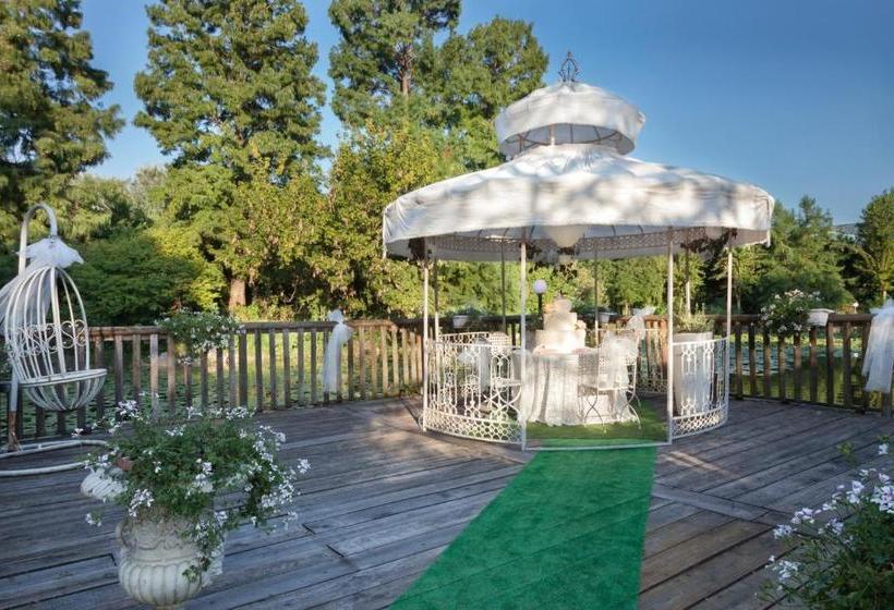 Отель Park  Le Magnolie