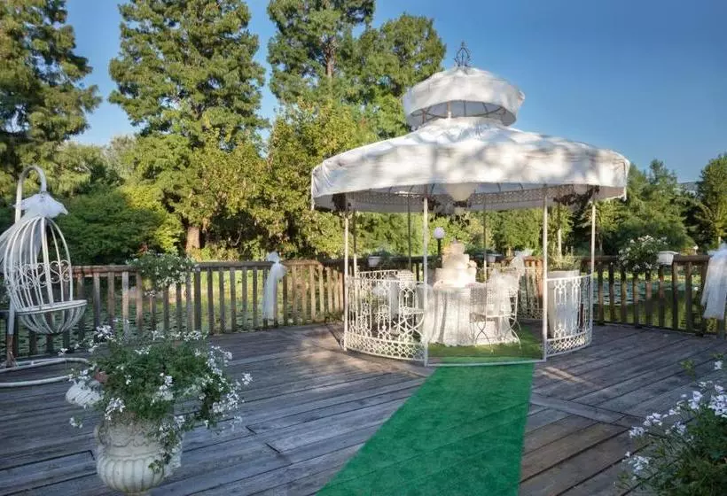 Hotelli Park  Le Magnolie