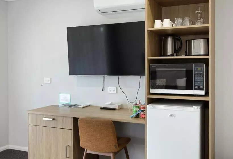 مُتل Hive Hotel, Moruya