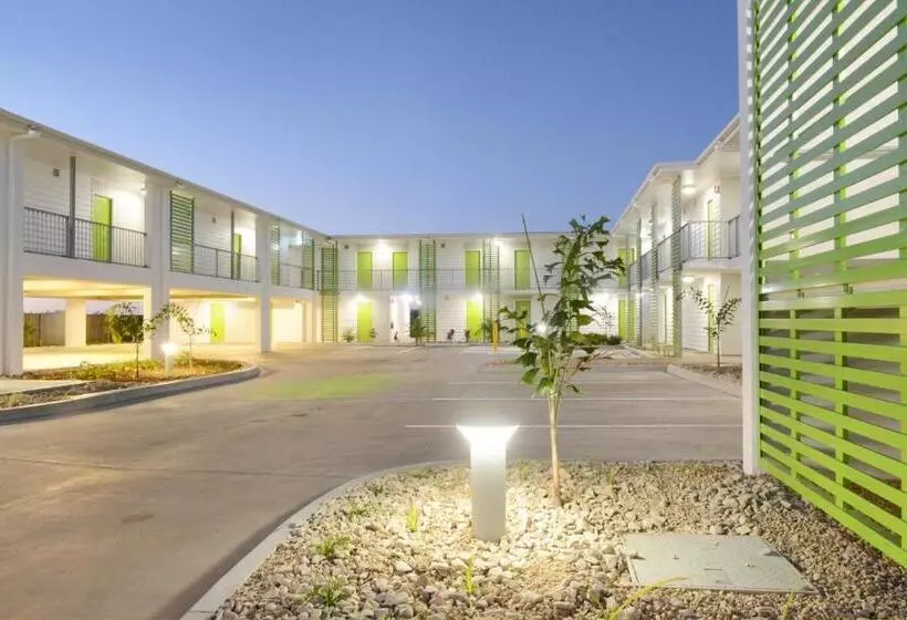 モーテル Mackay Oceanside Central Hotel Official
