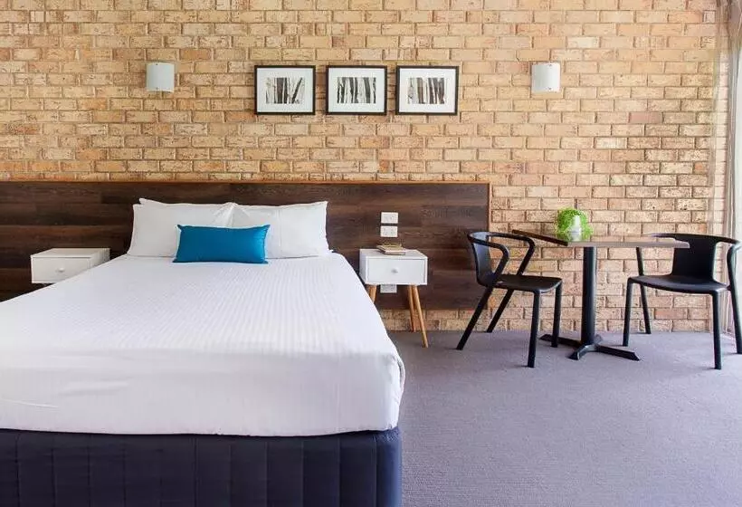 Motelli Sunshine Coast Motor Lodge