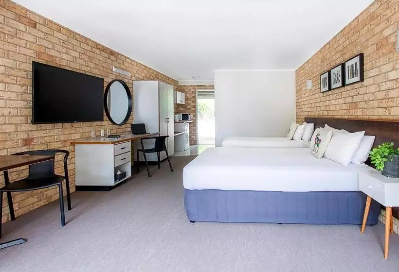 Motelli Sunshine Coast Motor Lodge