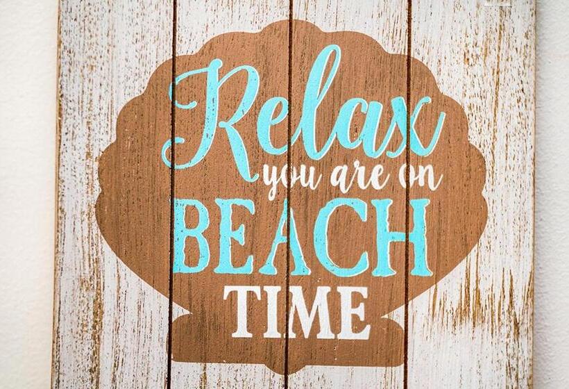 Rainbow Bay Resort Holiday Apartments