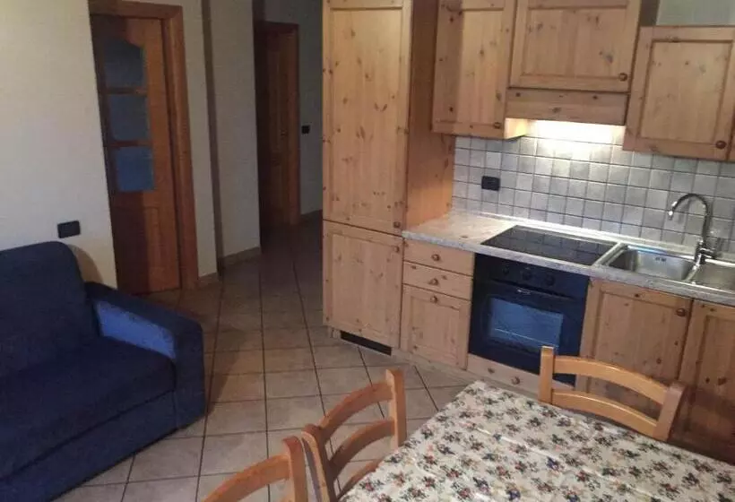 اقامتگاه Casa Vacanze Sablonera