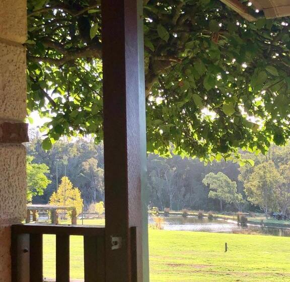 리조트 Clover Cottage Country Retreat