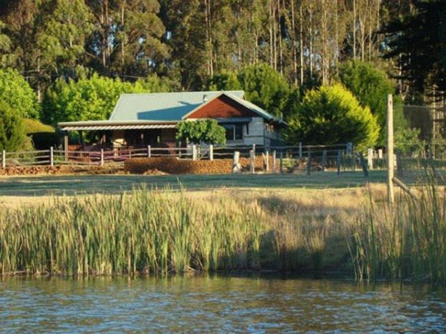 리조트 Clover Cottage Country Retreat