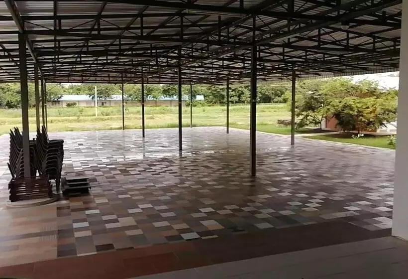 ホテル ศูนย์สัมมนาอาร์มทอง