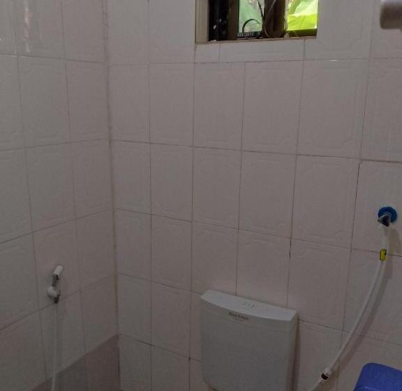 בית מלון כפרי A 4g Lodge