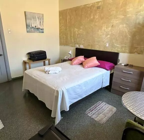 ホテル Hostal Las Garzas