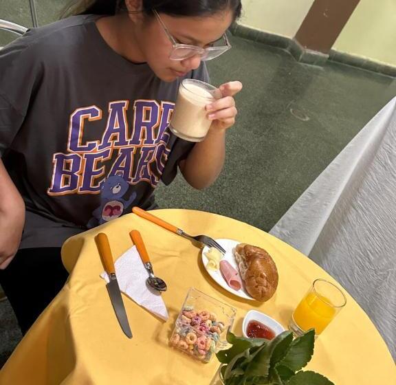 Hotel Hostal Las Garzas