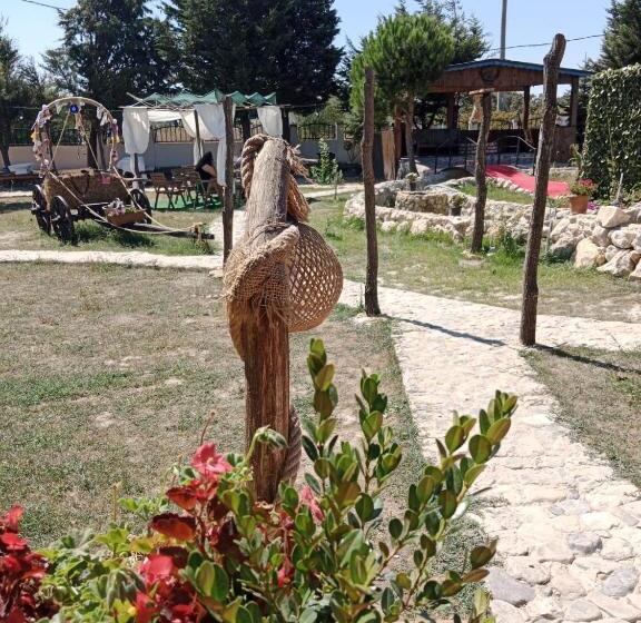 בית מלון כפרי My Reset Farm