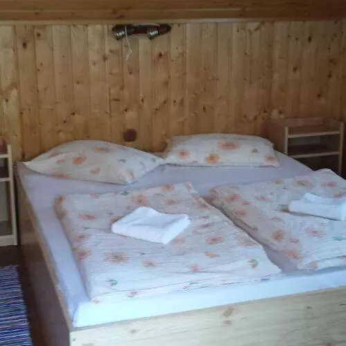 Majatalo Casa ,,kiss Lak