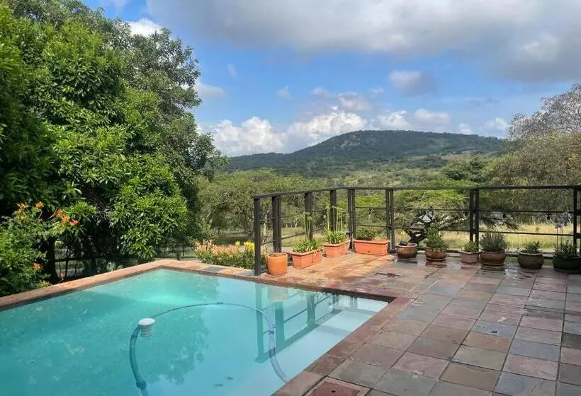 پانسیون Jade Mountain Cottage 玉山小屋