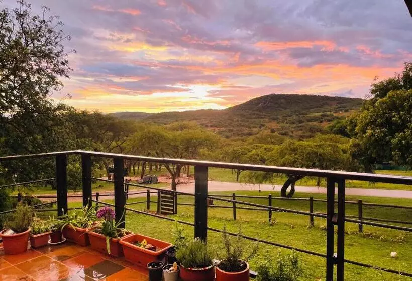 پانسیون Jade Mountain Cottage 玉山小屋