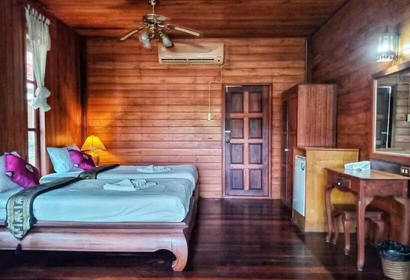 ペンション Samui Wooden Bungalow