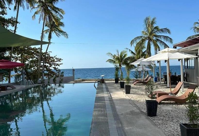 South Cape Beach Resort