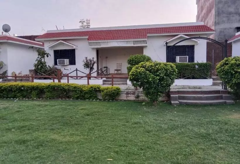 Avexia Fun City Resort