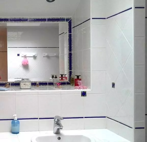 ベッドアンドブレックファースト La Demeure Romantique