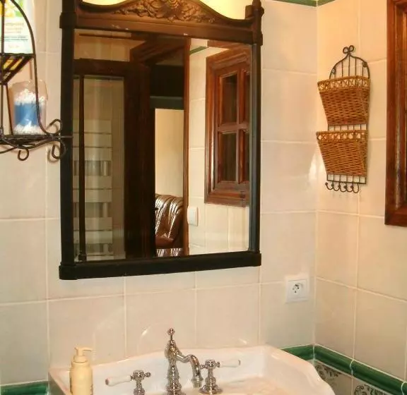 ベッドアンドブレックファースト La Demeure Romantique